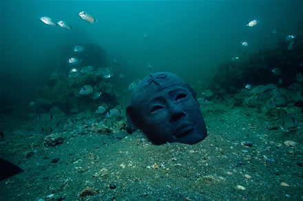 Egyptian treasures underwater